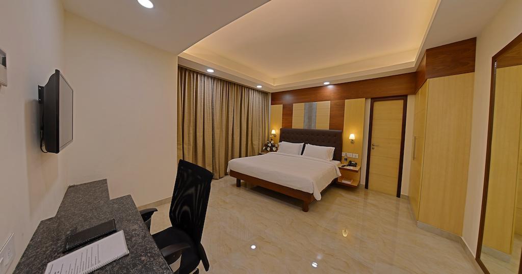 Poppys Anukula Residency ולורה חדר תמונה